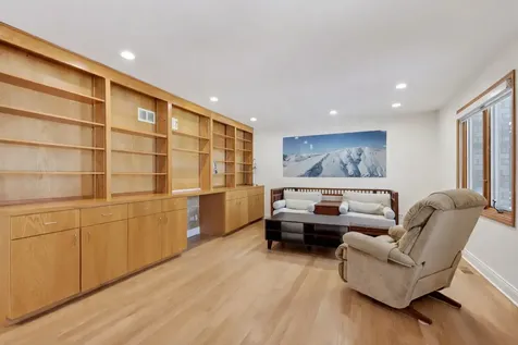 3623 Pebble Beach Road Northbrook IL 60062