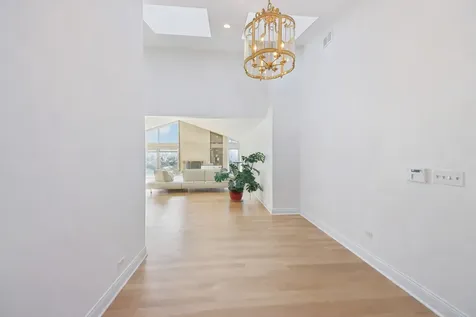 3623 Pebble Beach Road Northbrook IL 60062