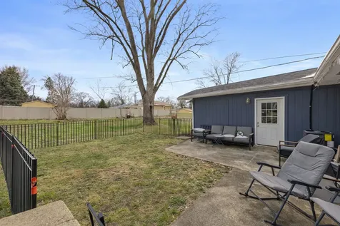 916 Barber Lane Joliet IL 60435