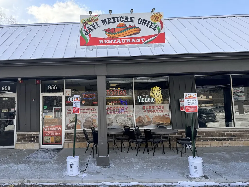 956 Roosevelt Road West Chicago IL 60185