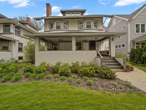 1115 Forest Avenue Wilmette IL 60091