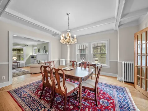 1115 Forest Avenue Wilmette IL 60091