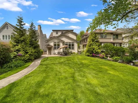 1115 Forest Avenue Wilmette IL 60091