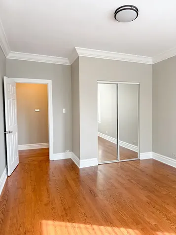 4457 North Central Park Avenue Chicago IL 60625