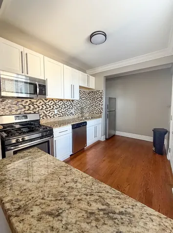 4457 North Central Park Avenue Chicago IL 60625