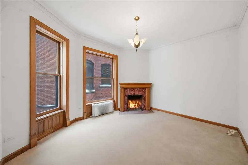 1517 North Dearborn Parkway Chicago IL 60610