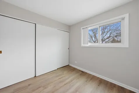 238 Algonquin Court Bolingbrook IL 60440