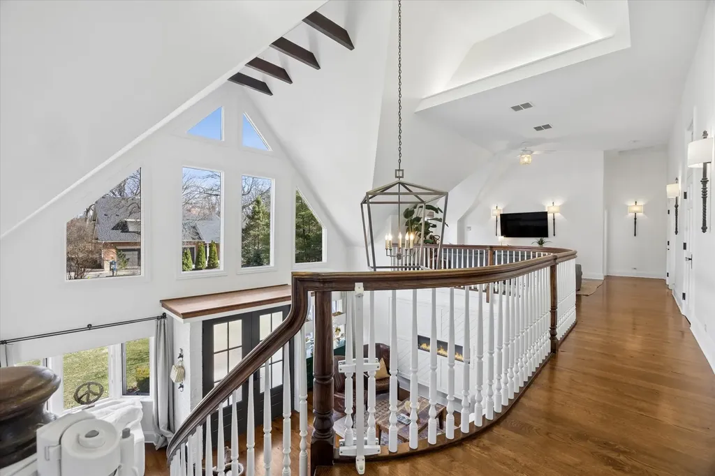 1903 Elmore Avenue Downers Grove IL 60515
