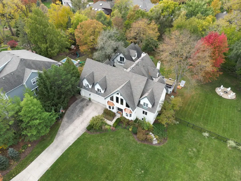 1903 Elmore Avenue Downers Grove IL 60515