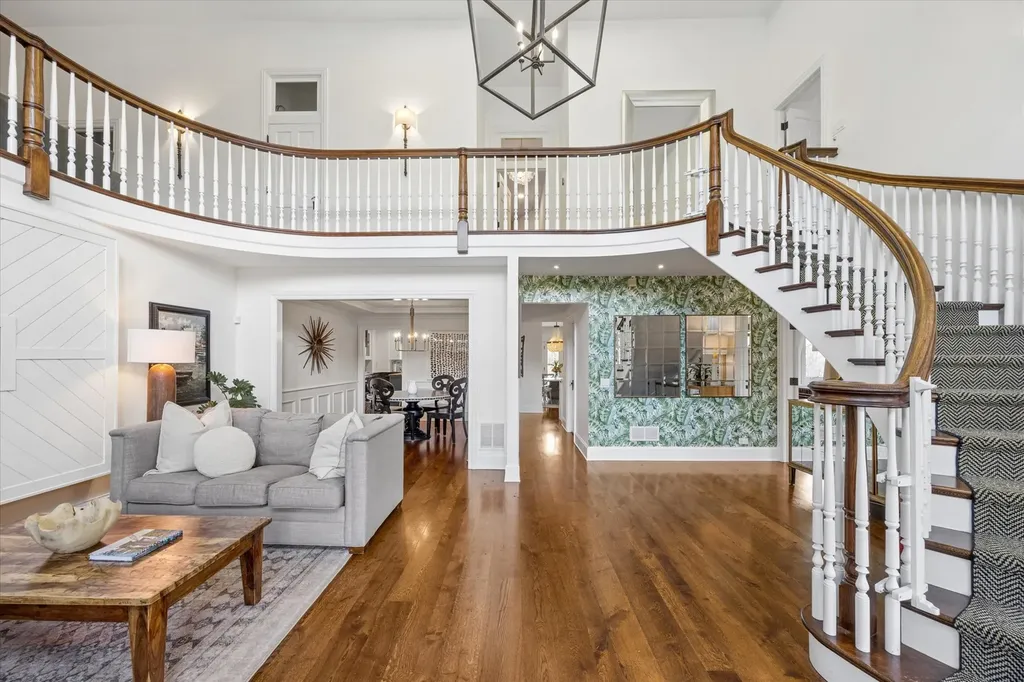1903 Elmore Avenue Downers Grove IL 60515