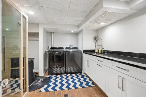 1903 Elmore Avenue Downers Grove IL 60515