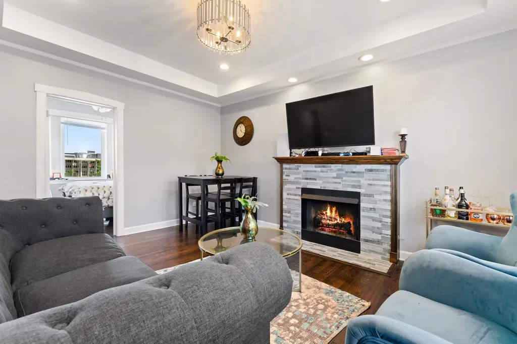 6103 South Kimbark Avenue Chicago IL 60637