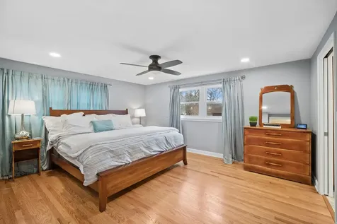 3122 Sandy Lane Glenview IL 60026