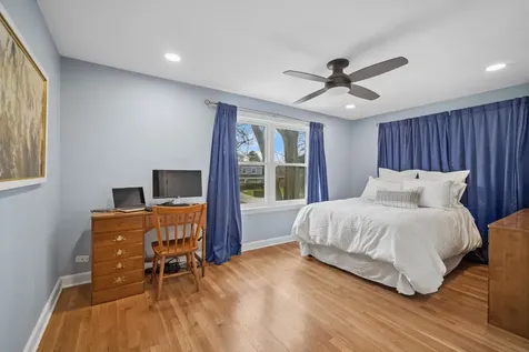 3122 Sandy Lane Glenview IL 60026