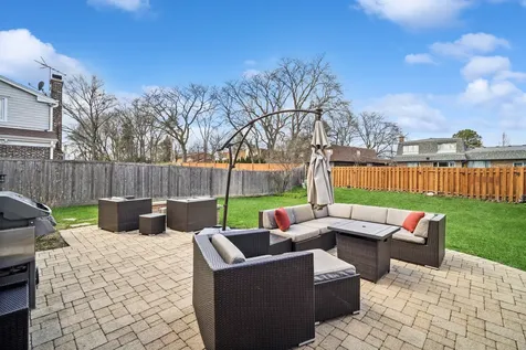 3122 Sandy Lane Glenview IL 60026