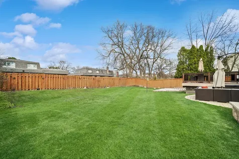 3122 Sandy Lane Glenview IL 60026