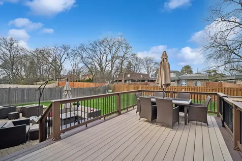 3122 Sandy Lane Glenview IL 60026