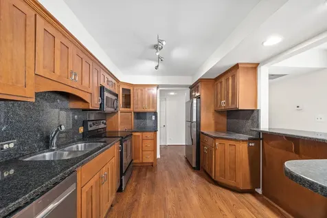 124 Carriage Way Drive Burr Ridge IL 60527