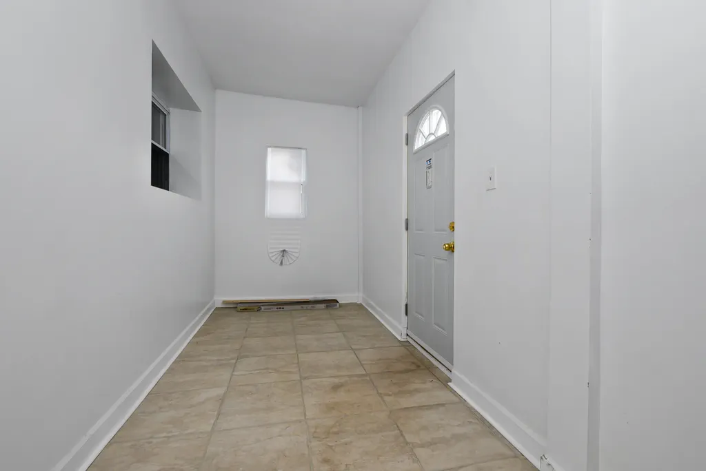 7359 South Vernon Avenue Chicago IL 60619