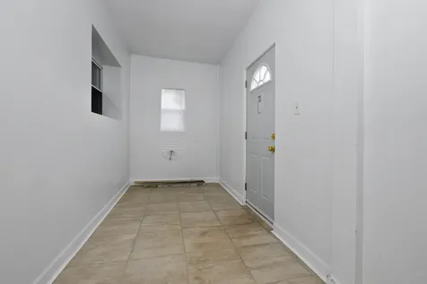 7359 South Vernon Avenue Chicago IL 60619
