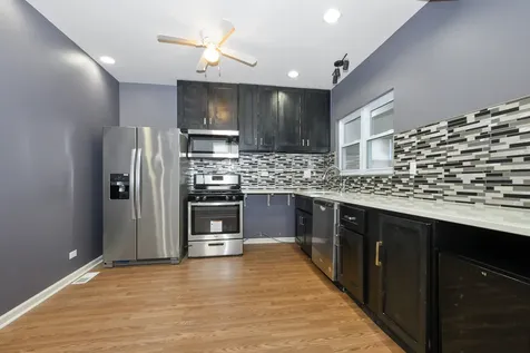 7359 South Vernon Avenue Chicago IL 60619
