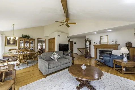 1417 April Lane Winthrop Harbor IL 60096