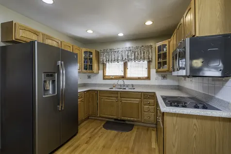 1417 April Lane Winthrop Harbor IL 60096
