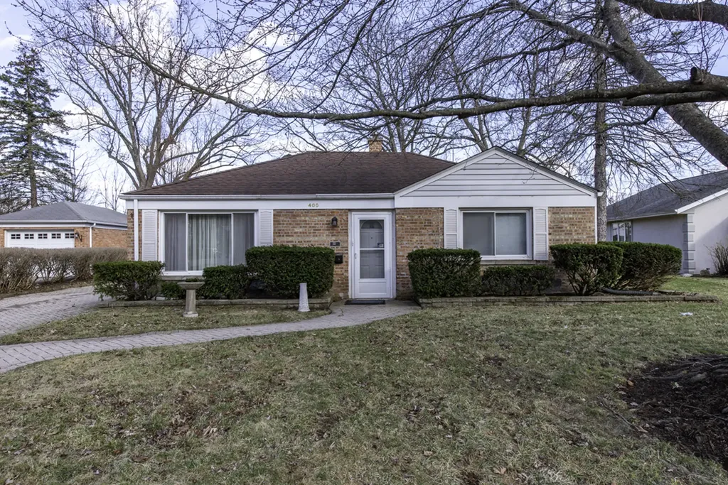400 7TH Avenue Libertyville IL 60048