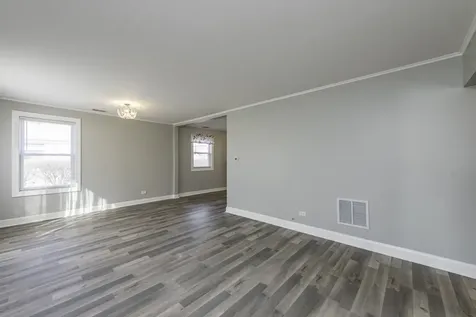 400 7TH Avenue Libertyville IL 60048