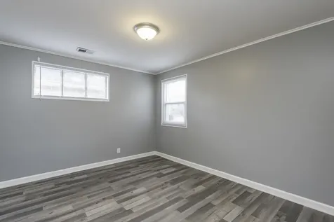 400 7TH Avenue Libertyville IL 60048