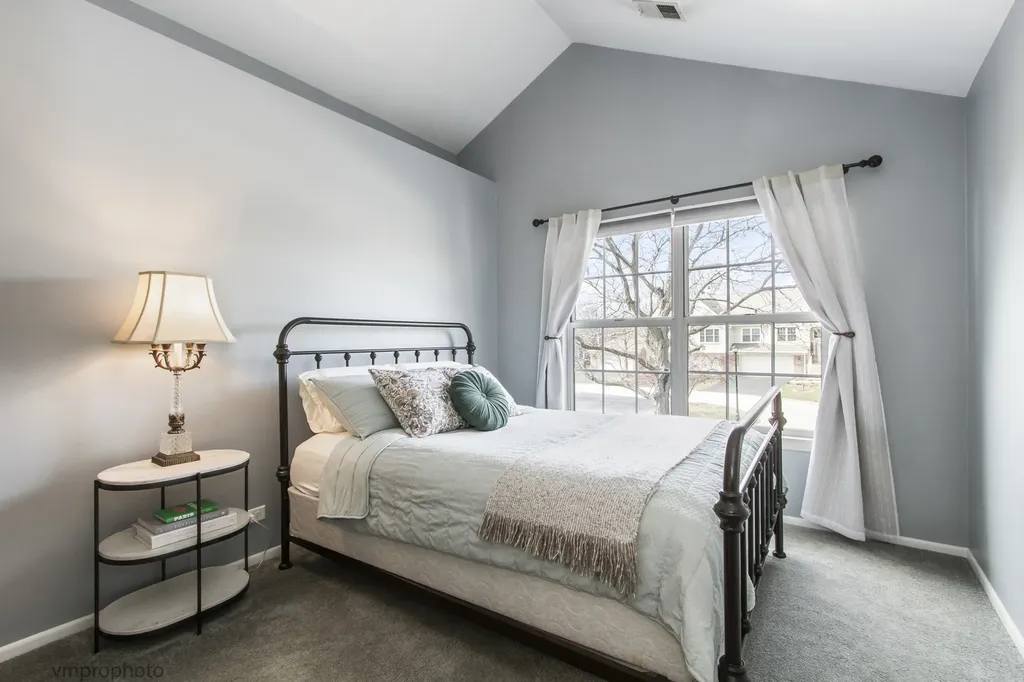 30W019 Juniper Court Warrenville IL 60555