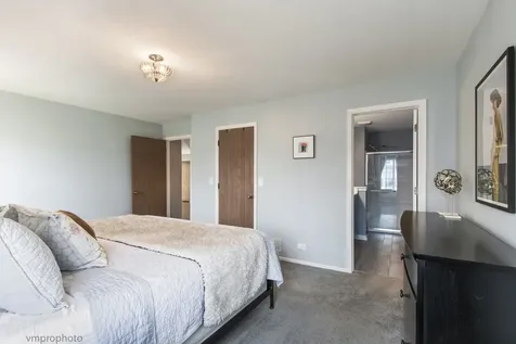 30W019 Juniper Court Warrenville IL 60555