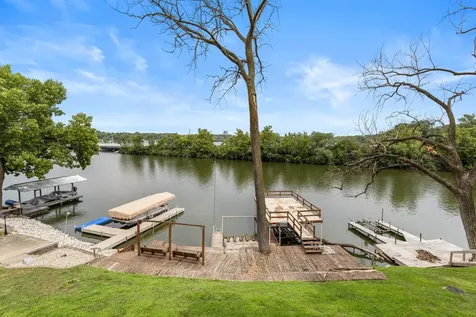 690 North Cove Court Decatur IL 62521