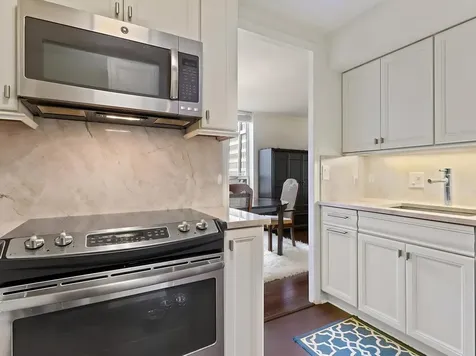 201 East Chestnut Street Chicago IL 60611