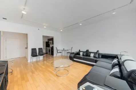 8 East Randolph Street Chicago IL 60601