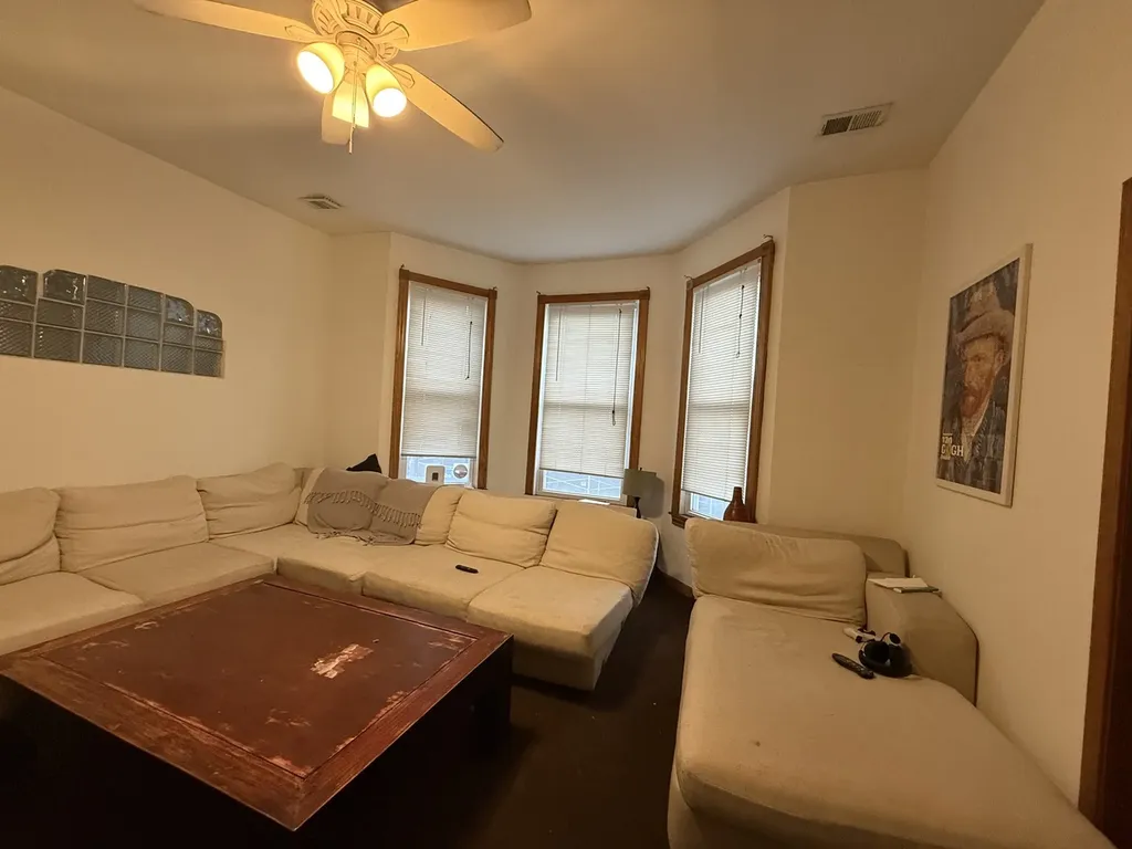 2606 North California Avenue Chicago IL 60647