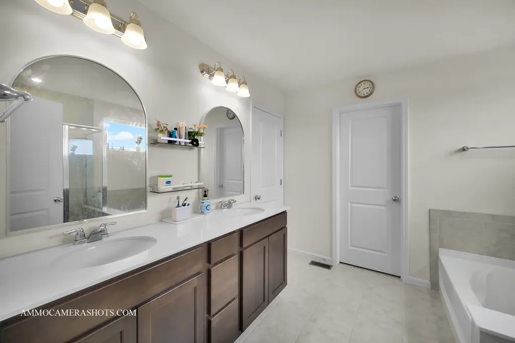 2969 Francis Court Aurora IL 60503