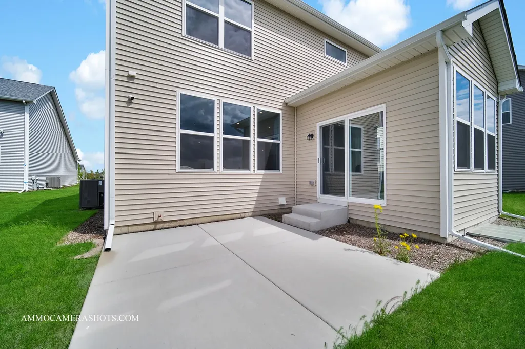 2969 Francis Court Aurora IL 60503