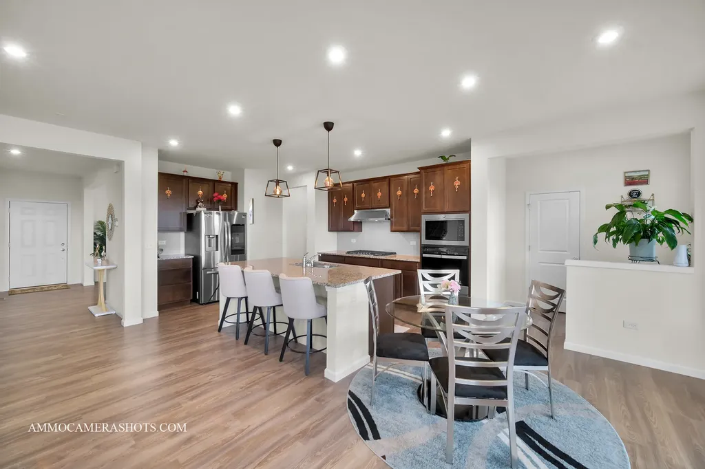 2969 Francis Court Aurora IL 60503