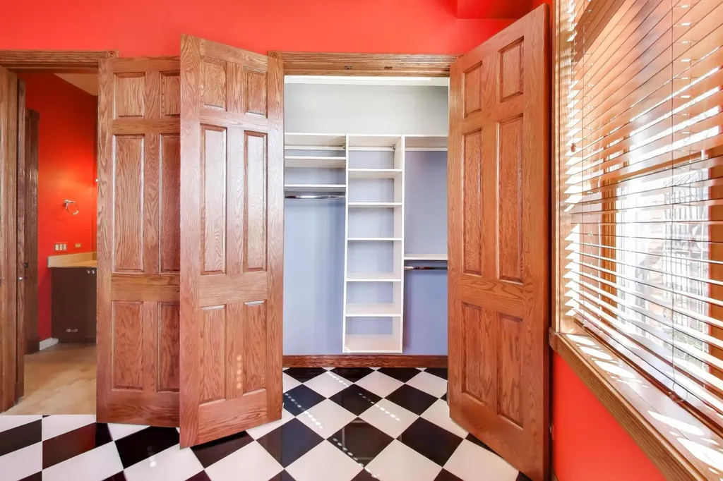 3914 West 51st Street Chicago IL 60632