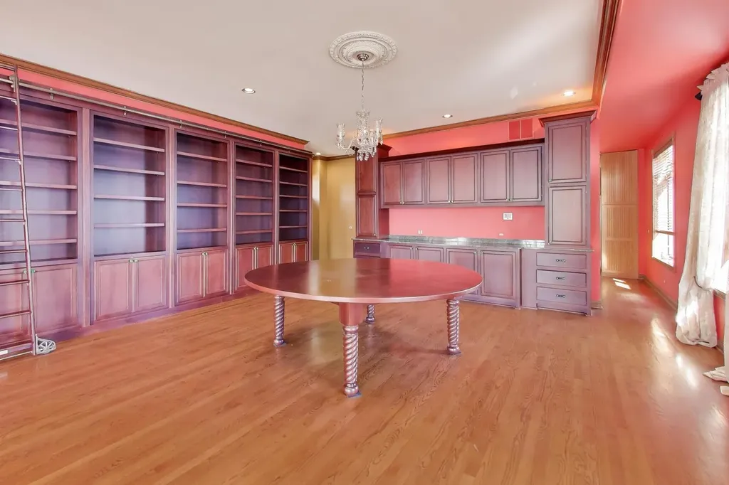 3914 West 51st Street Chicago IL 60632