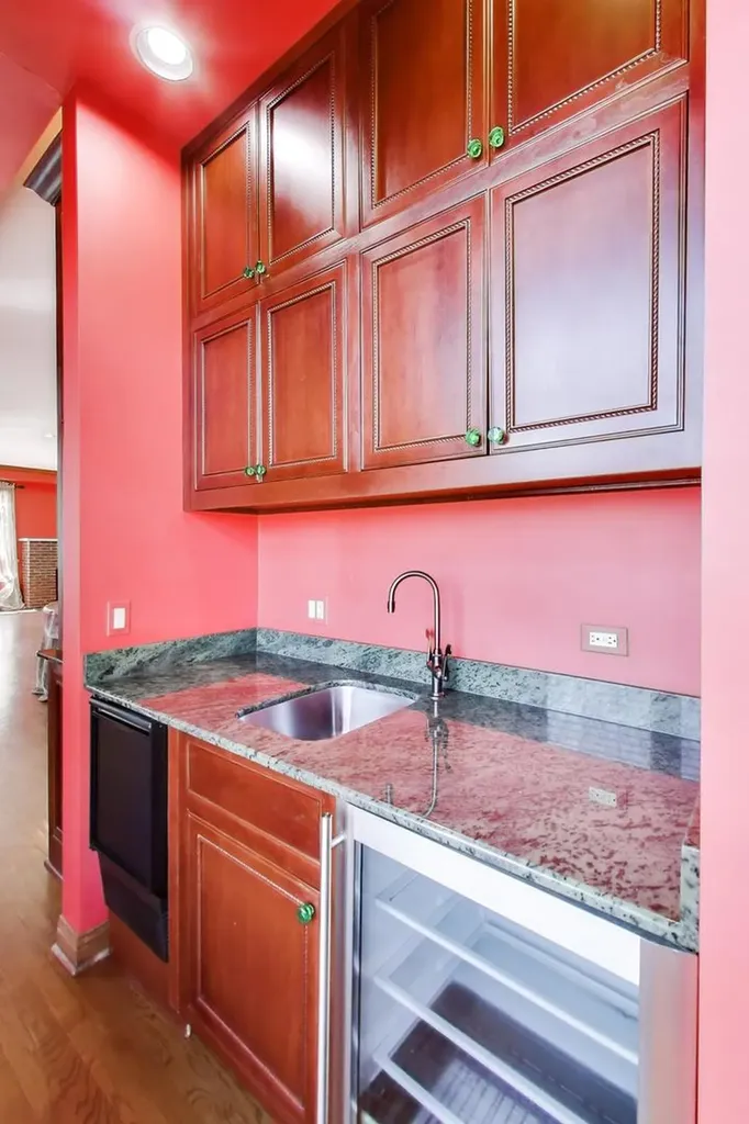 3914 West 51st Street Chicago IL 60632