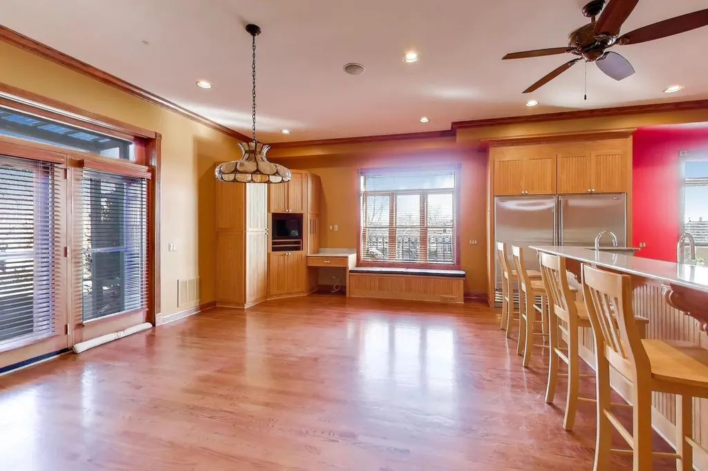3914 West 51st Street Chicago IL 60632