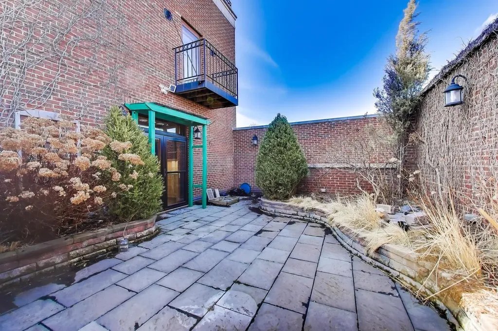 3914 West 51st Street Chicago IL 60632