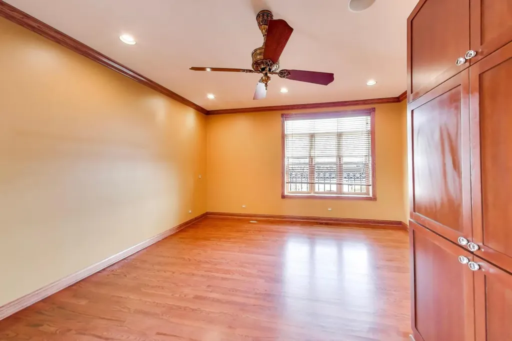 3914 West 51st Street Chicago IL 60632
