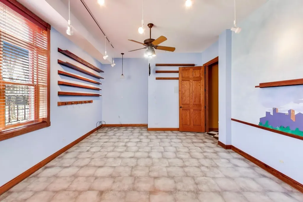 3914 West 51st Street Chicago IL 60632