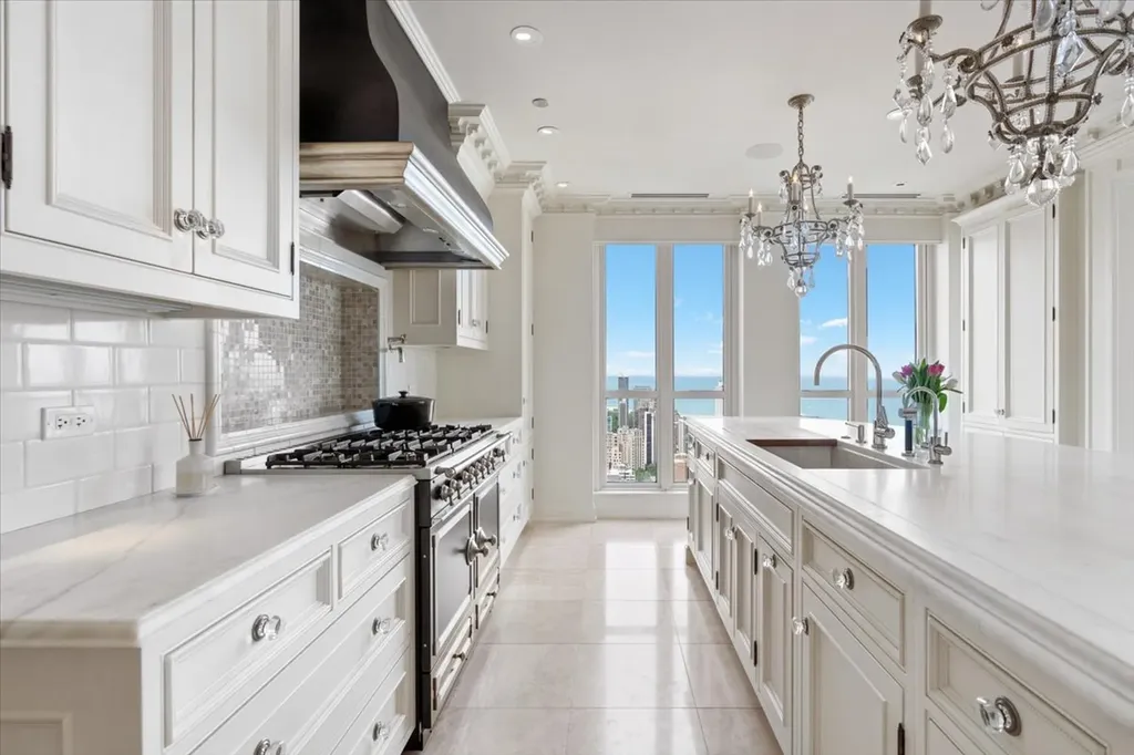 11 East Walton Street Chicago IL 60611