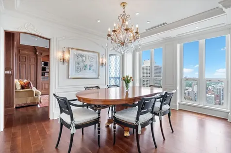 11 East Walton Street Chicago IL 60611