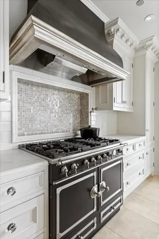 11 East Walton Street Chicago IL 60611