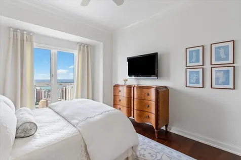 11 East Walton Street Chicago IL 60611